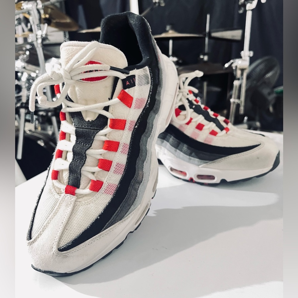 Airmax: size 12